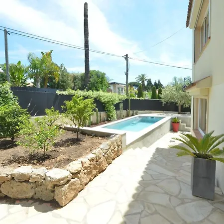 Villa Superbe Avec Terrasse & Piscine *